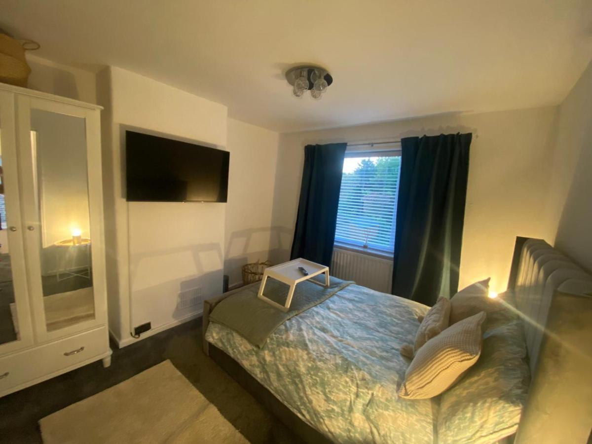 Charming 3-bed House Near Central