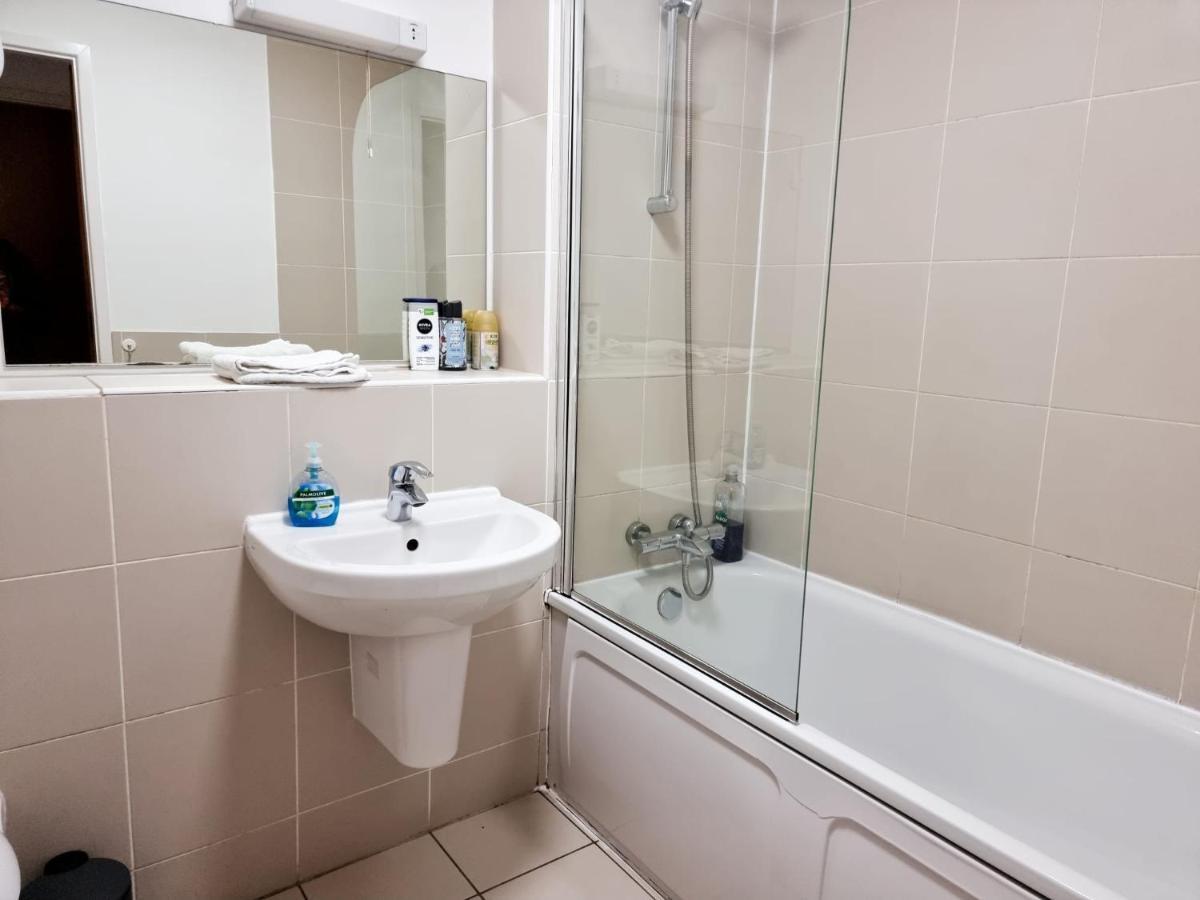 Beautiful 2-bed In Centre