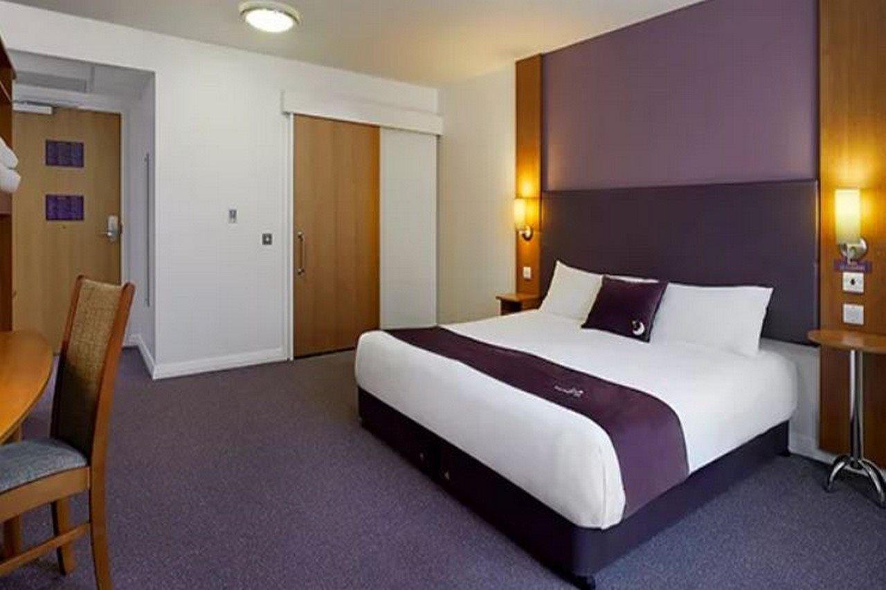 Premier Trafford Centre South Hotel