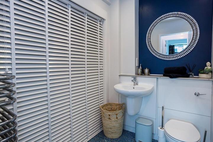 Apartment 2 Bedroom Apt, With Parking. Northern Quarter Manchester