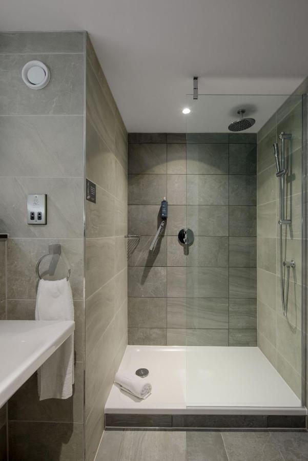 Maldron Centre Hotel 4*