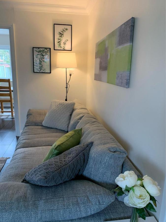 Spacious And Amazing 4 Bedroom Detached House
