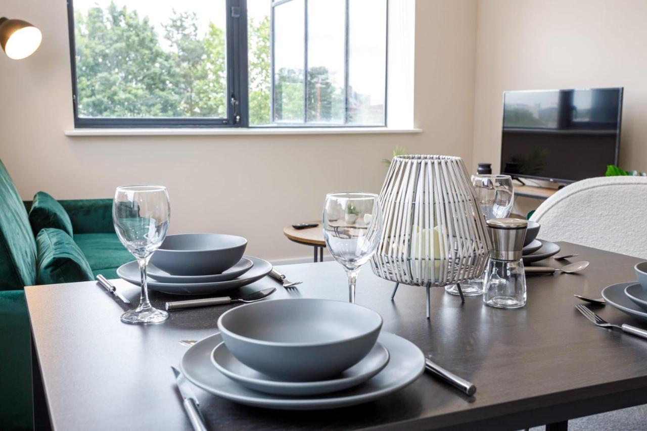 Bright And Modern 2 Bedroom * Manchester