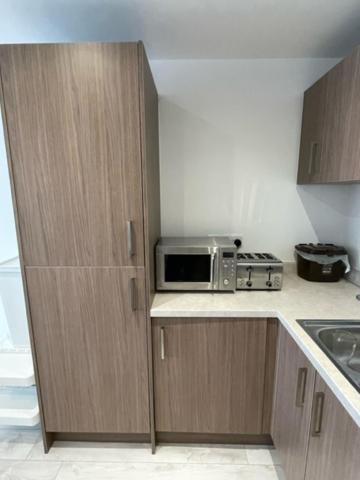 Superb 1 Bed - 3 Min To Tram - Free On Site Parking - Sleeps 3 Appartement Manchester