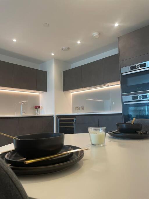Luxury 2 Bedroom Centre Apartment
