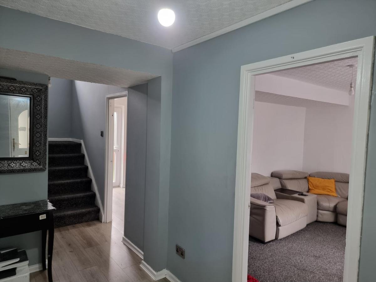 Spacious House In Holiday home