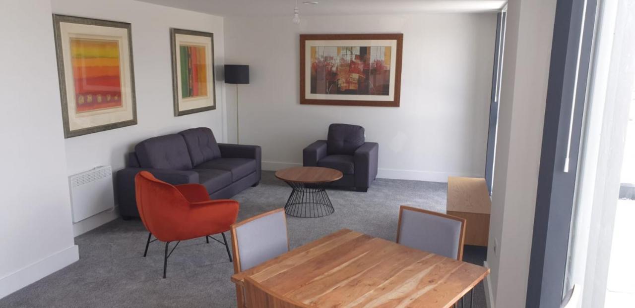 Red Ba Serviced Accommodation- Adelphi *