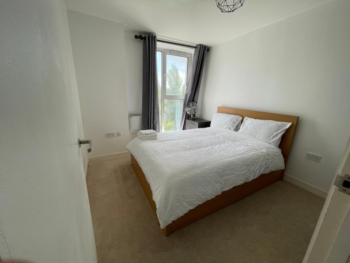 Apartment Lovely 1-bedroom With Parking *