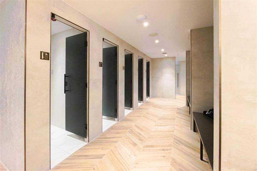 Luxury 2 Bedroom Centre Apartment *