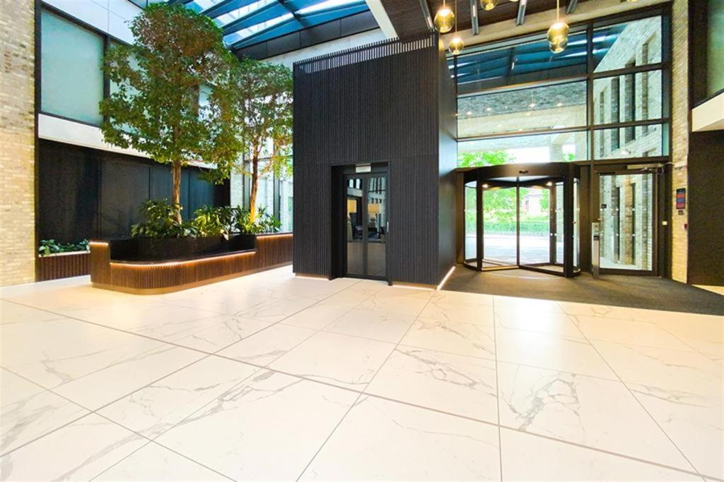 Luxury 2 Bedroom Centre Apartment
