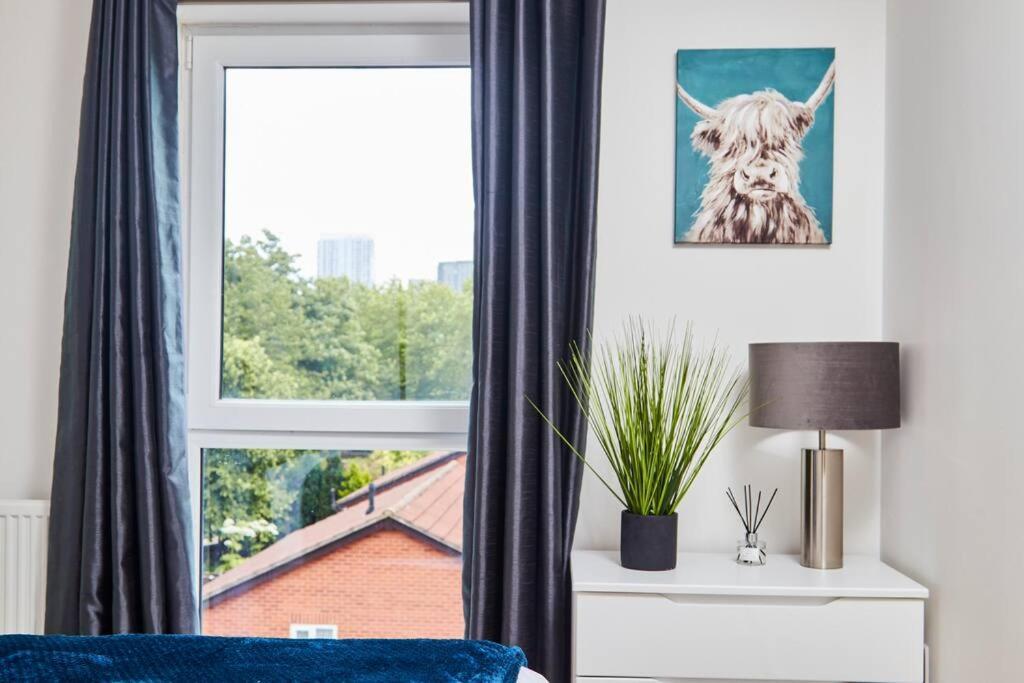 Gem - Sleeps 6 * Manchester