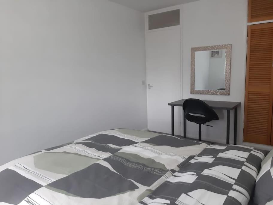 Appartement Entire Rental, Easy Reach To Etihad Stadium Manchester