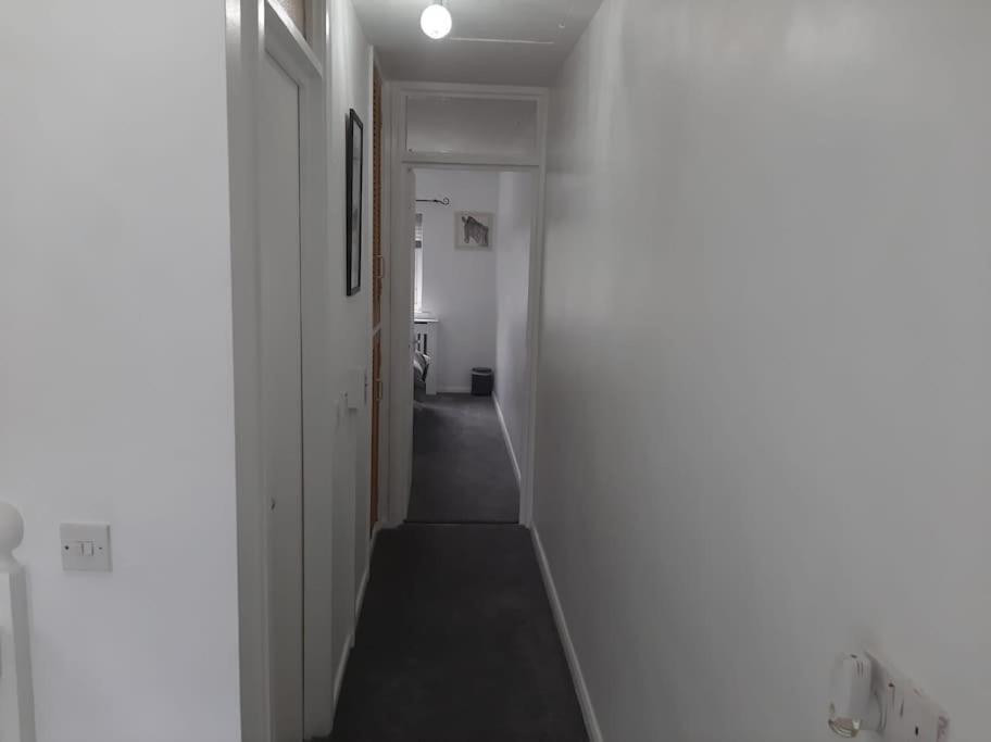 Appartement Entire Rental, Easy Reach To Etihad Stadium *