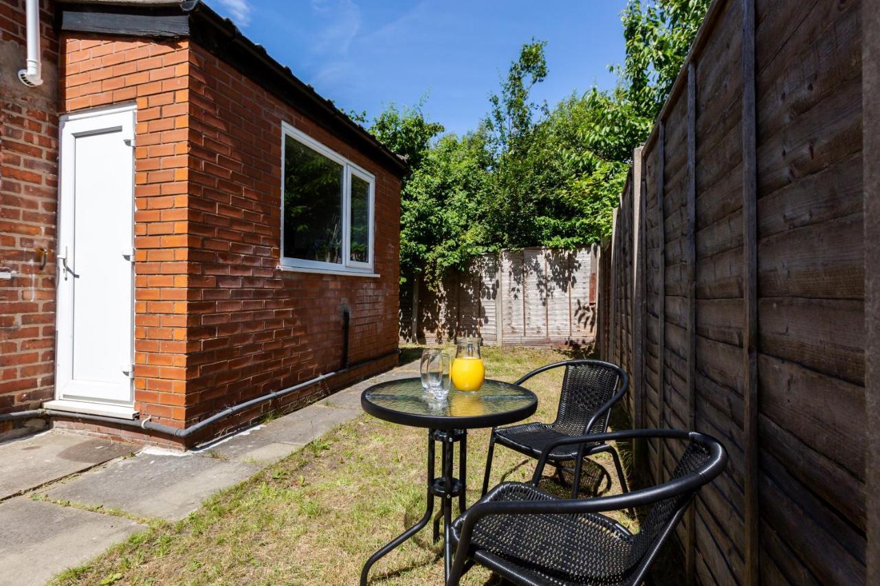 1 Mile To Etihad Stadium & Coop Arena, Free Parking, 7 Ppl * Manchester