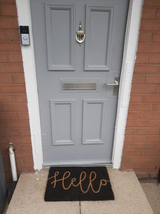 Entire Rental, Easy Reach To Etihad Stadium Manchester