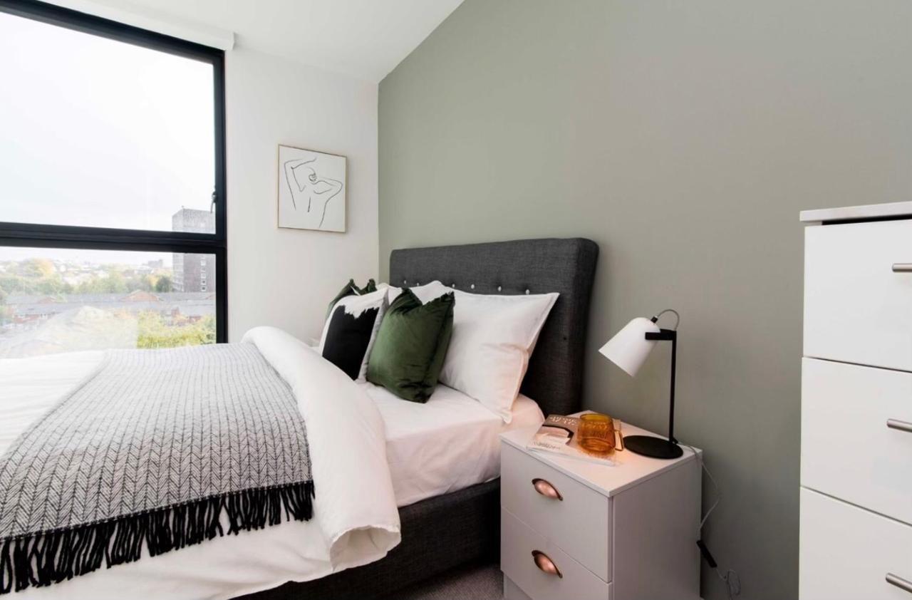New Build Luxurious 2 Bedroom Apt * Manchester