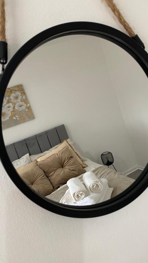 Bv Luxury Spacious 3 Bedroom House At Isaac Close *