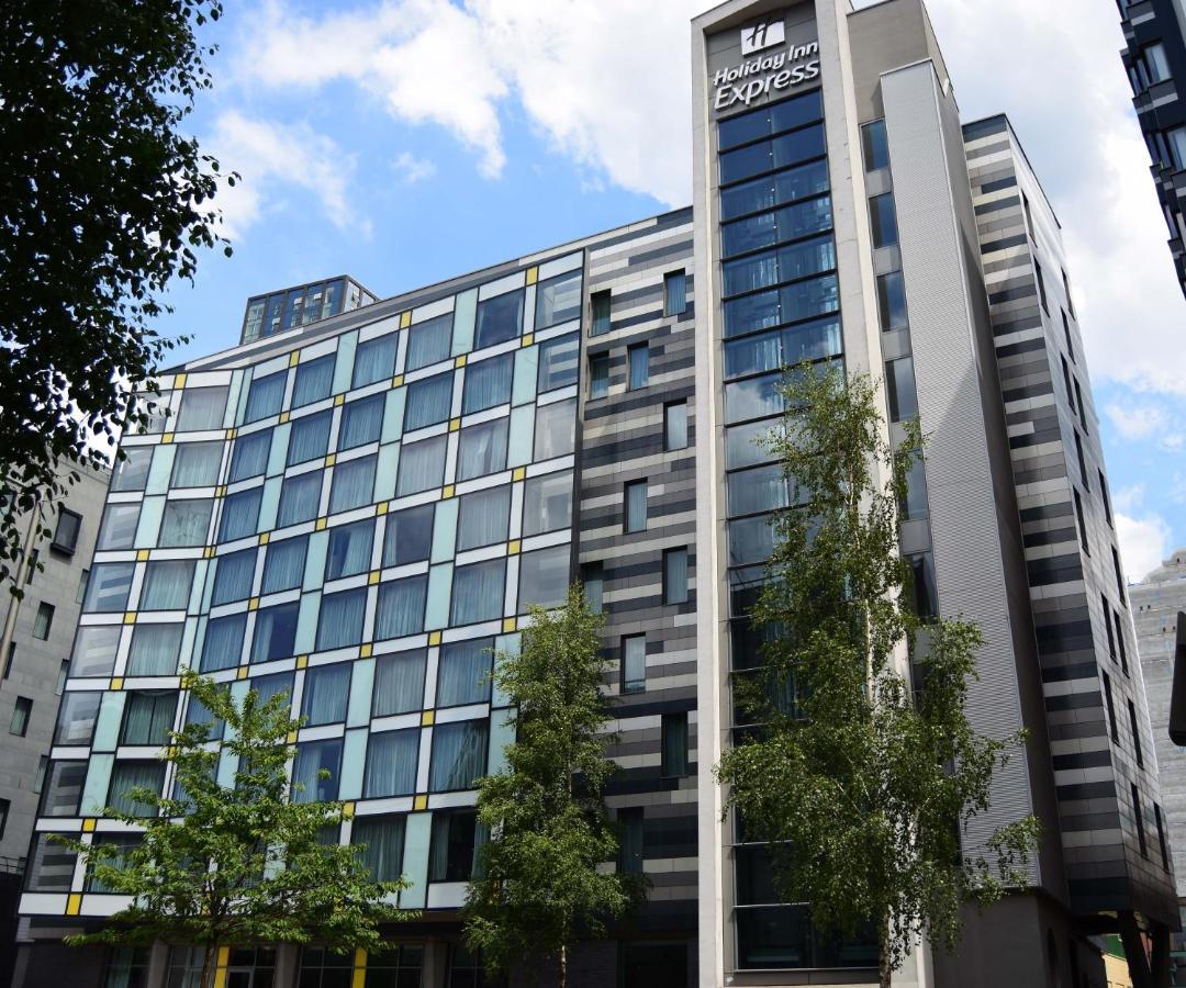 Holiday Express City Centre Arena By Ihg Hotel 3*
