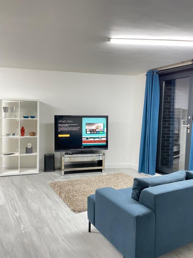 Wharf Premier - Free Private Parking Manchester