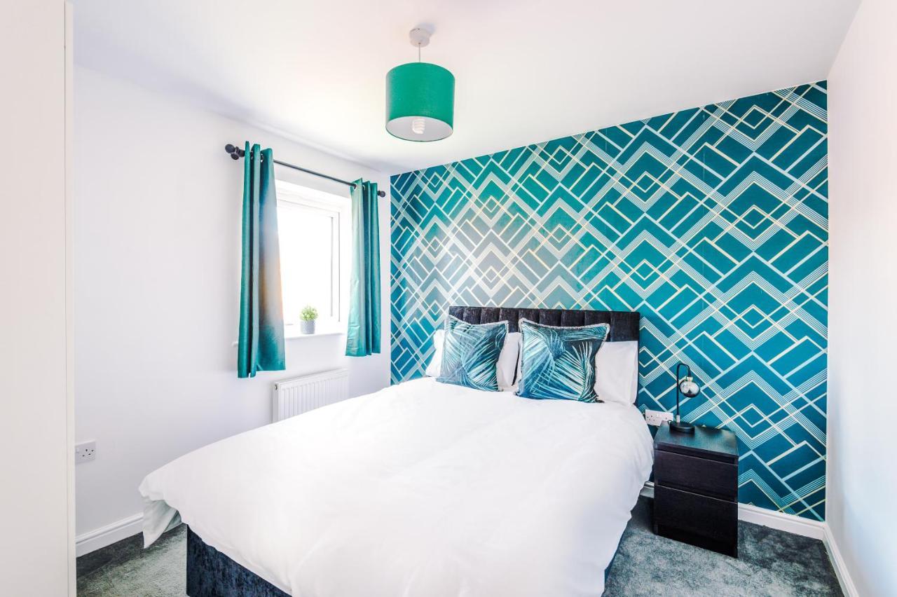 Holiday home 5 Bedroom House Hosted By Mcr Dens Manchester