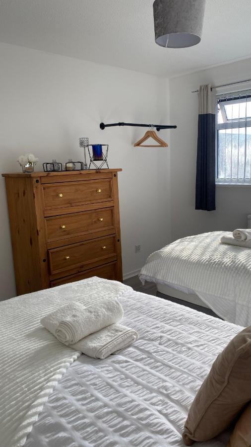 Vakantiehuis Bv Luxury Spacious 3 Bedroom House At Isaac Close Manchester