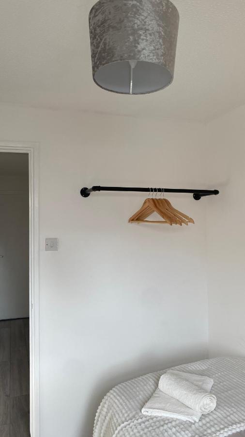 Bv Luxury Spacious 3 Bedroom House At Isaac Close Holiday home *
