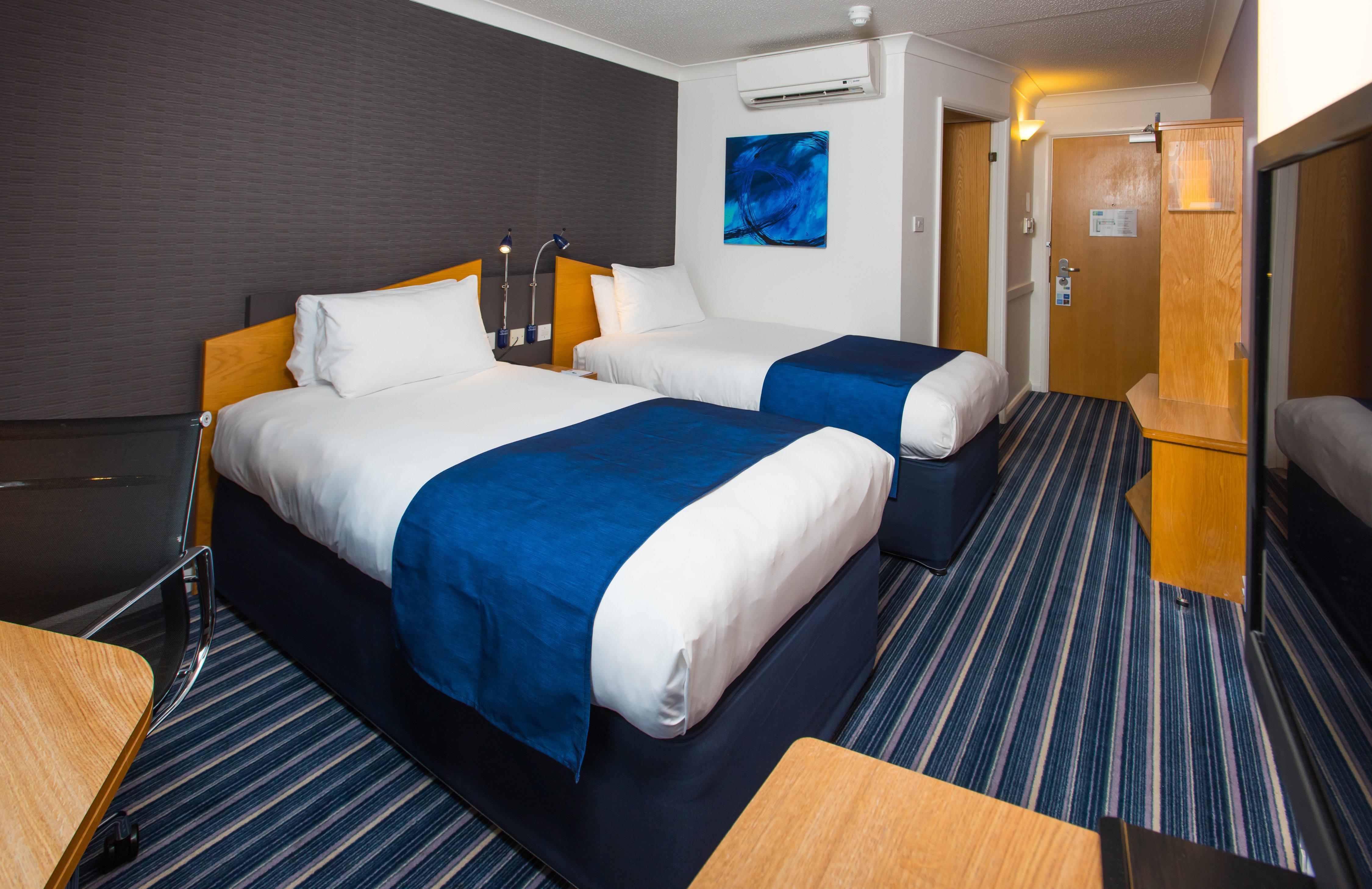Express East By Ihg Hotel 3*