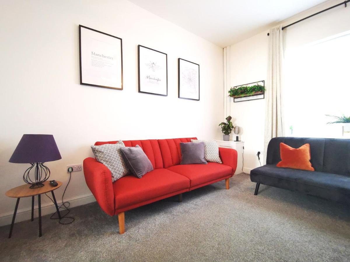 The Mellor - Holiday Home With Free Parking 15 Minutes To Manchester City Centre & Coop Live Arena *