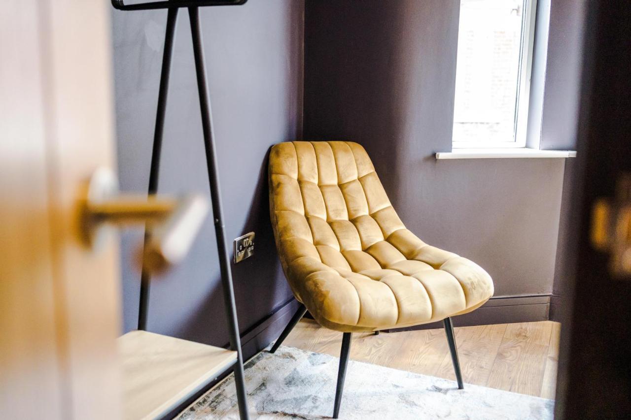Four Bedroom Urban Hosted By Mcr Dens Vakantiehuis *