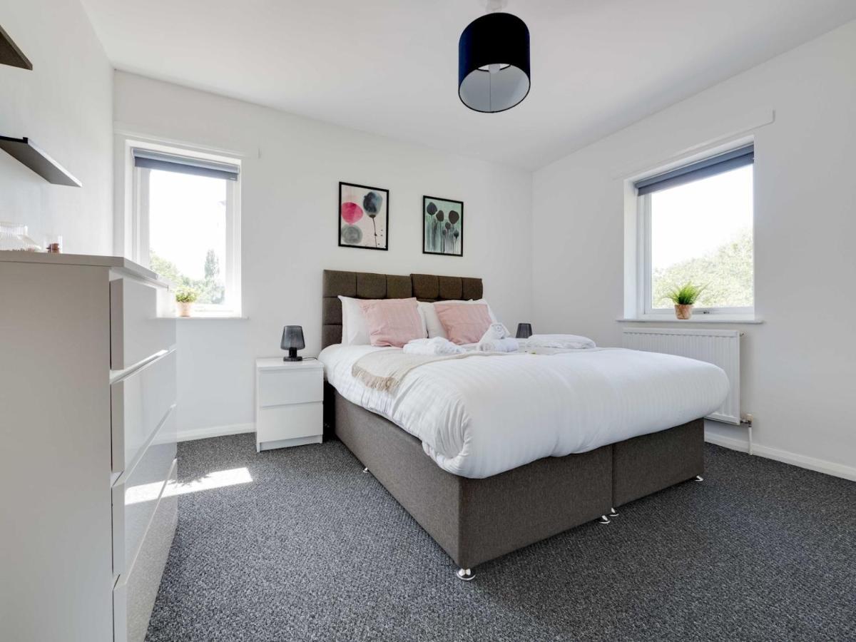 Pass The Keys Lovely 3 Bedroom Golf Club And Parking Vakantiehuis *