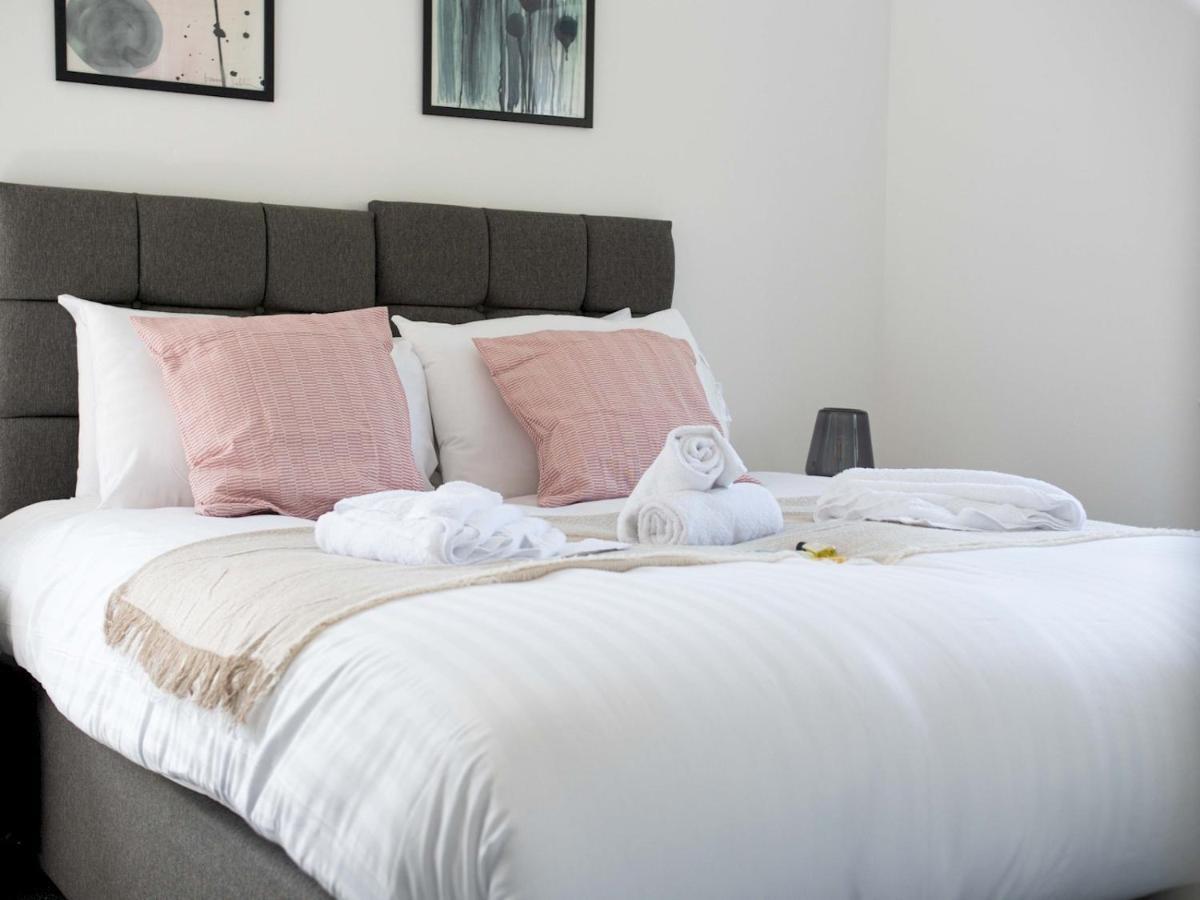 Vakantiehuis Pass The Keys Lovely 3 Bedroom Golf Club And Parking
