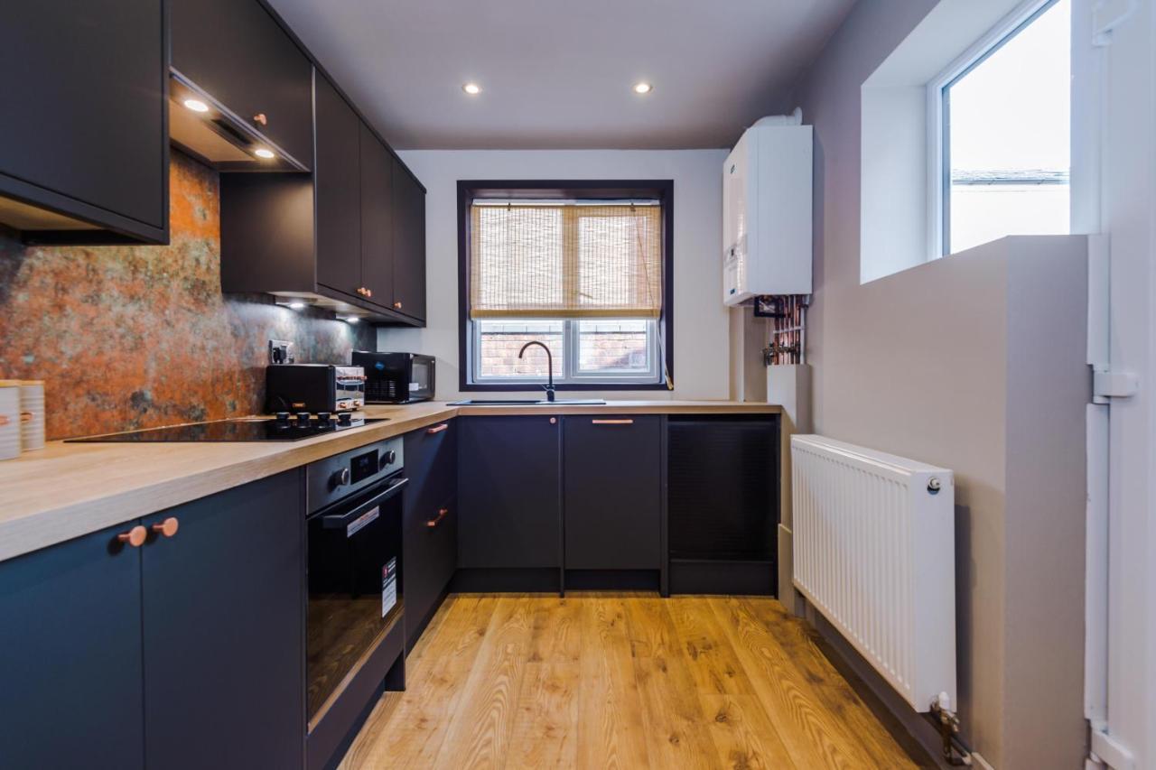 Vakantiehuis Four Bedroom Urban Hosted By Mcr Dens