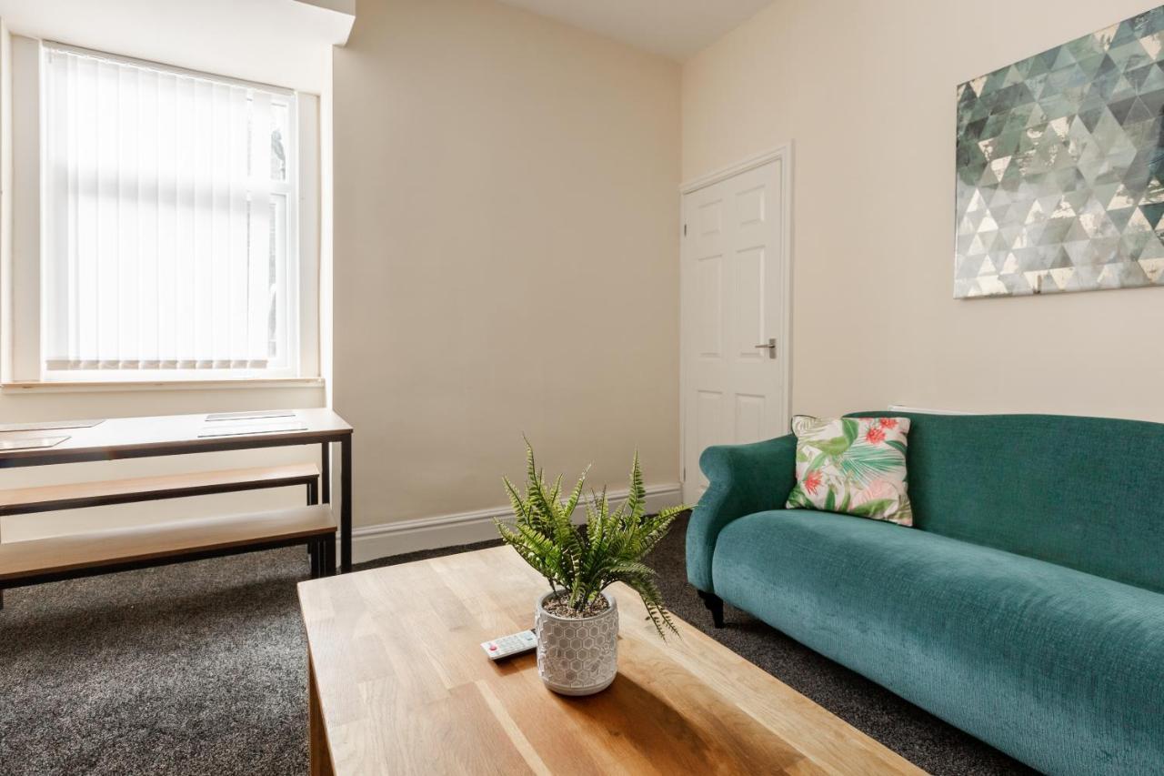 Holiday home Jetson House - Luxury 4-bed With King Size Bedroom Near Etihad *