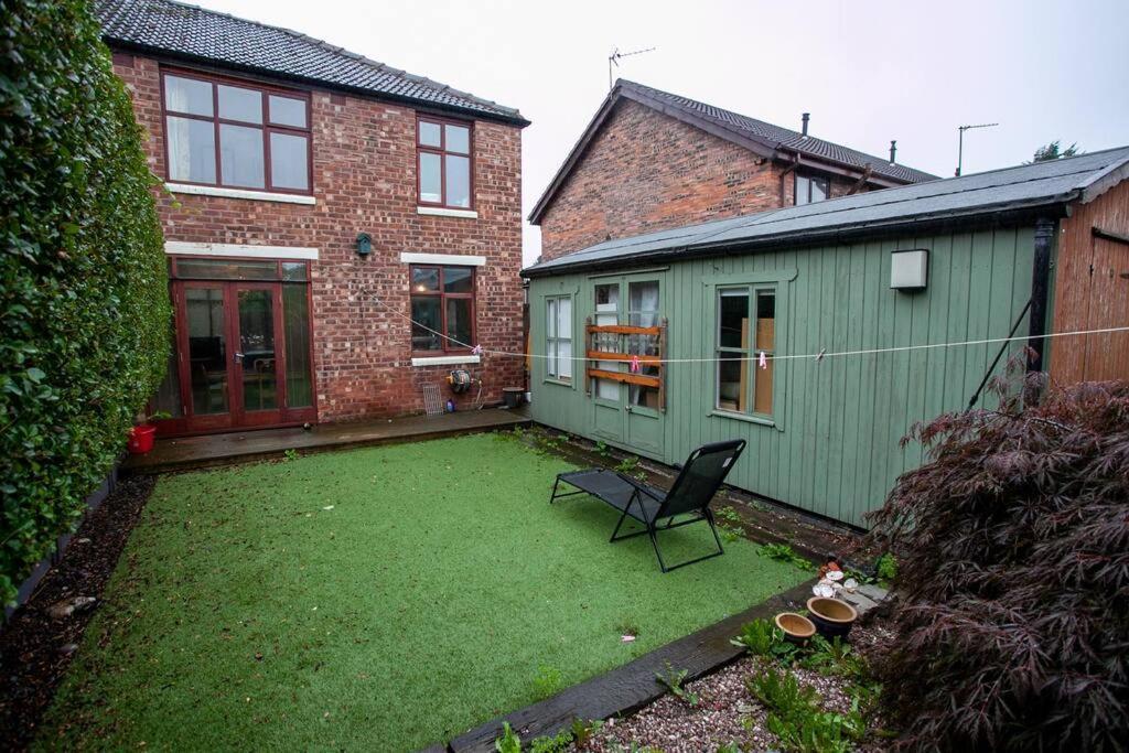 3-bedroom House In Chorlton Full Of Character *