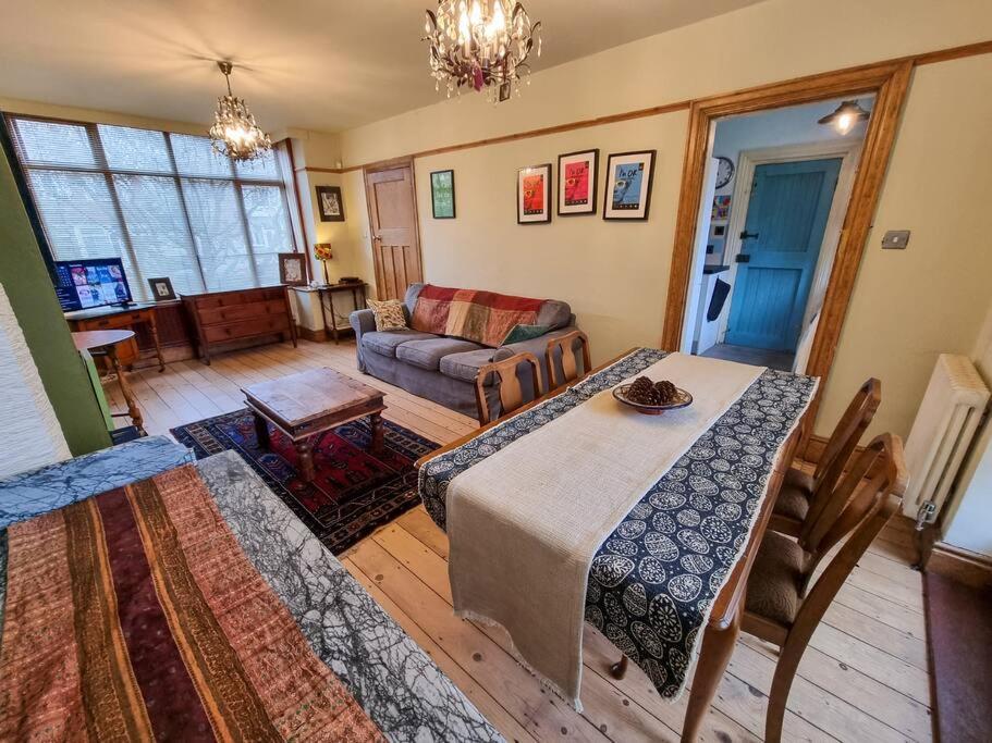 Holiday home 3-bedroom House In Chorlton Full Of Character *