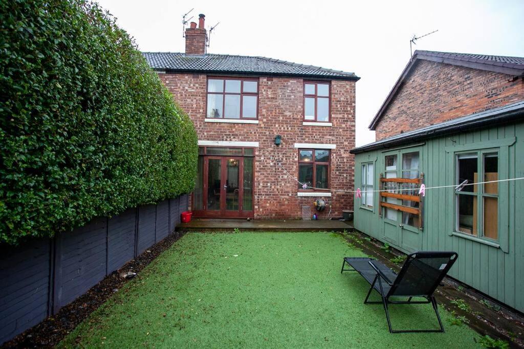 3-bedroom House In Chorlton Full Of Character Vakantiehuis