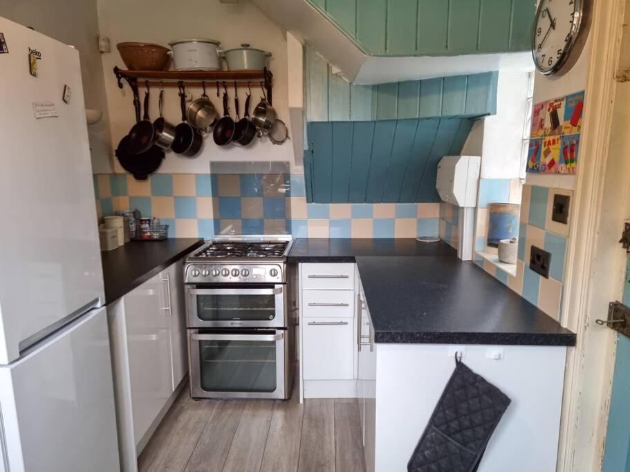 3-bedroom House In Chorlton Full Of Character * Manchester