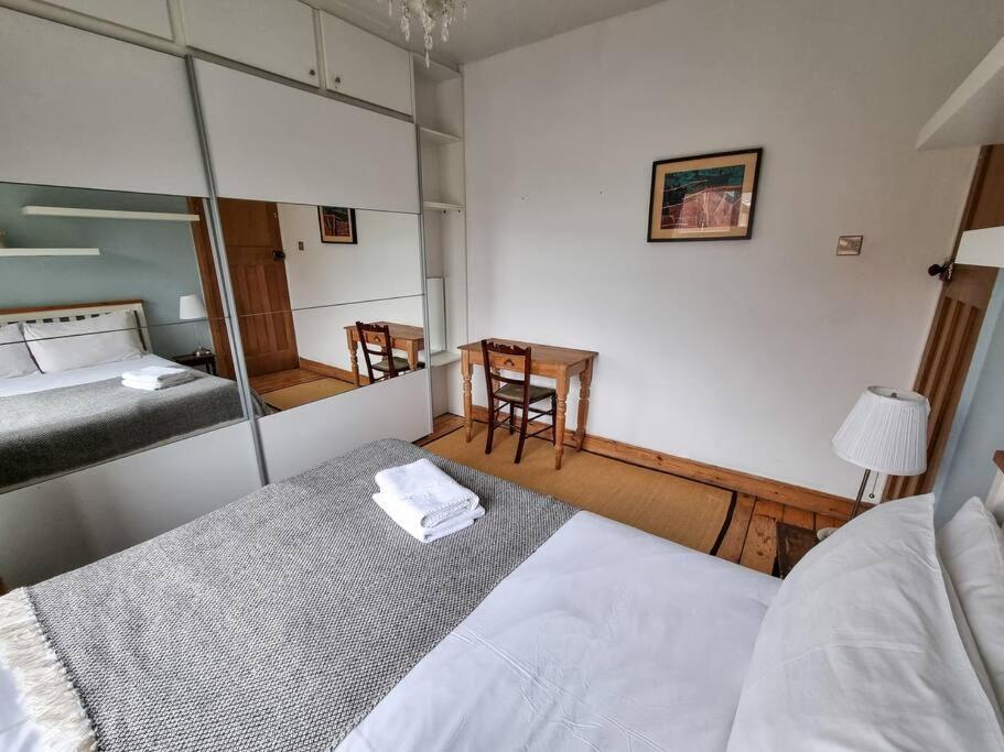 3-bedroom House In Chorlton Full Of Character Vakantiehuis *