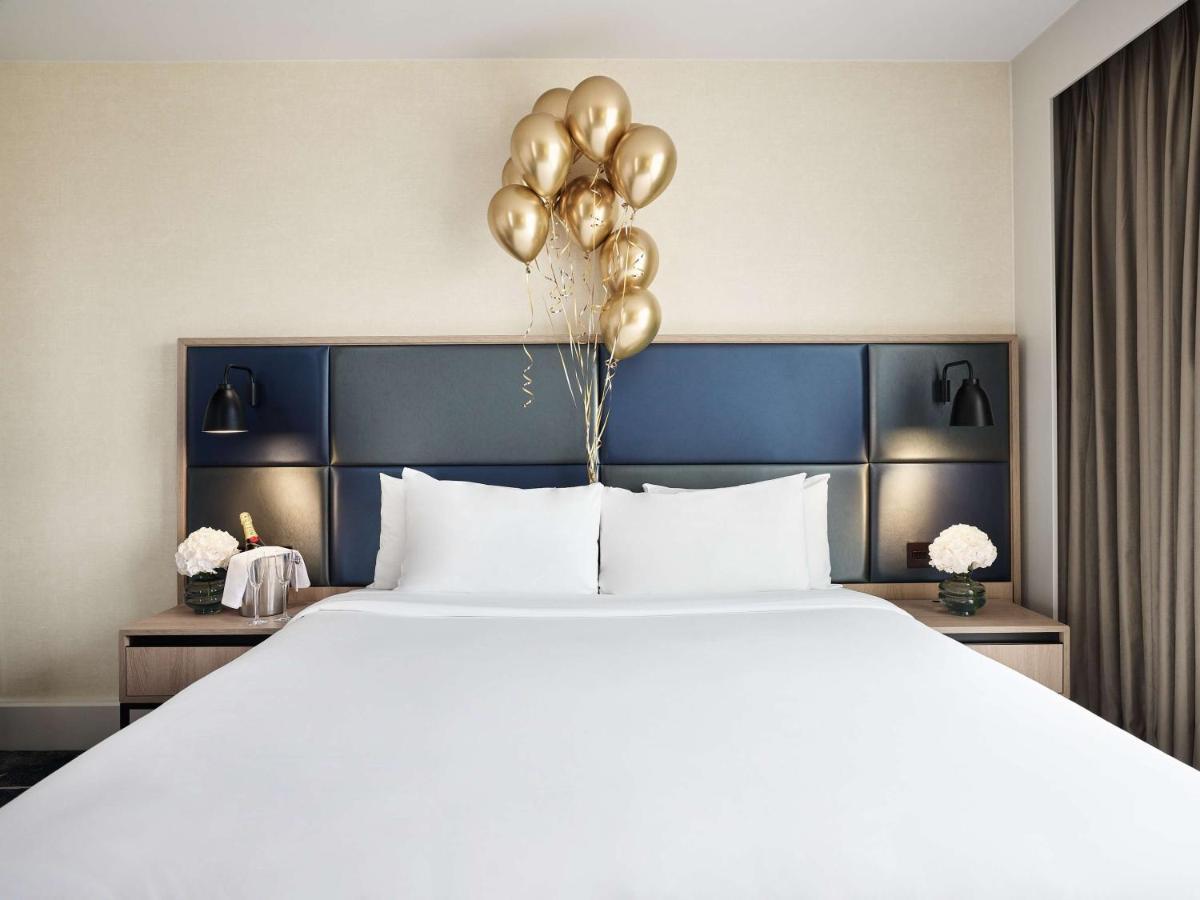 Hyatt Regency Hotel 4*