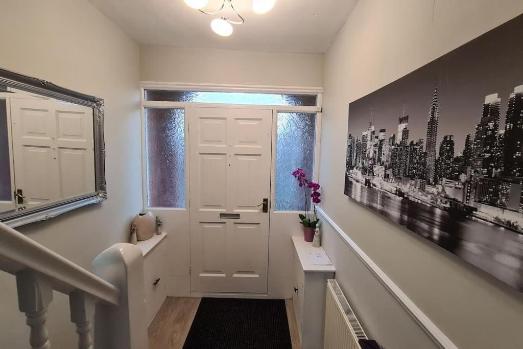 Stunning Home. Free Parking. Manchester