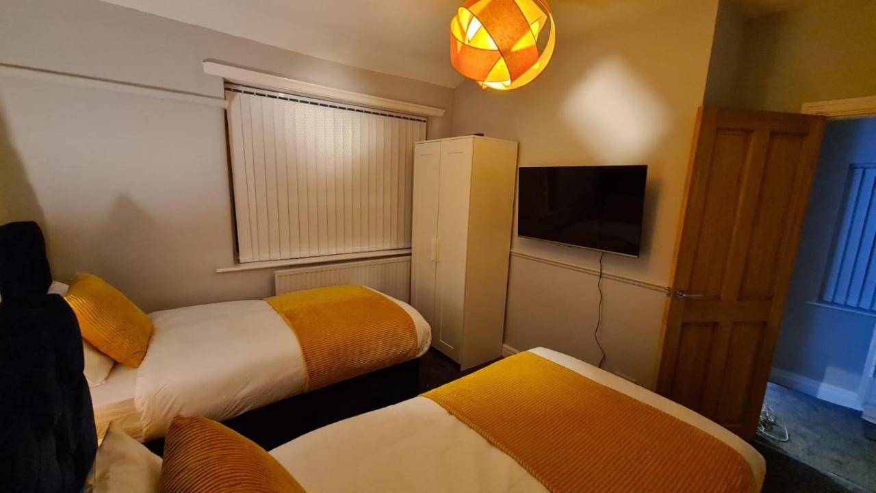 Stunning Home. Free Parking. Holiday home