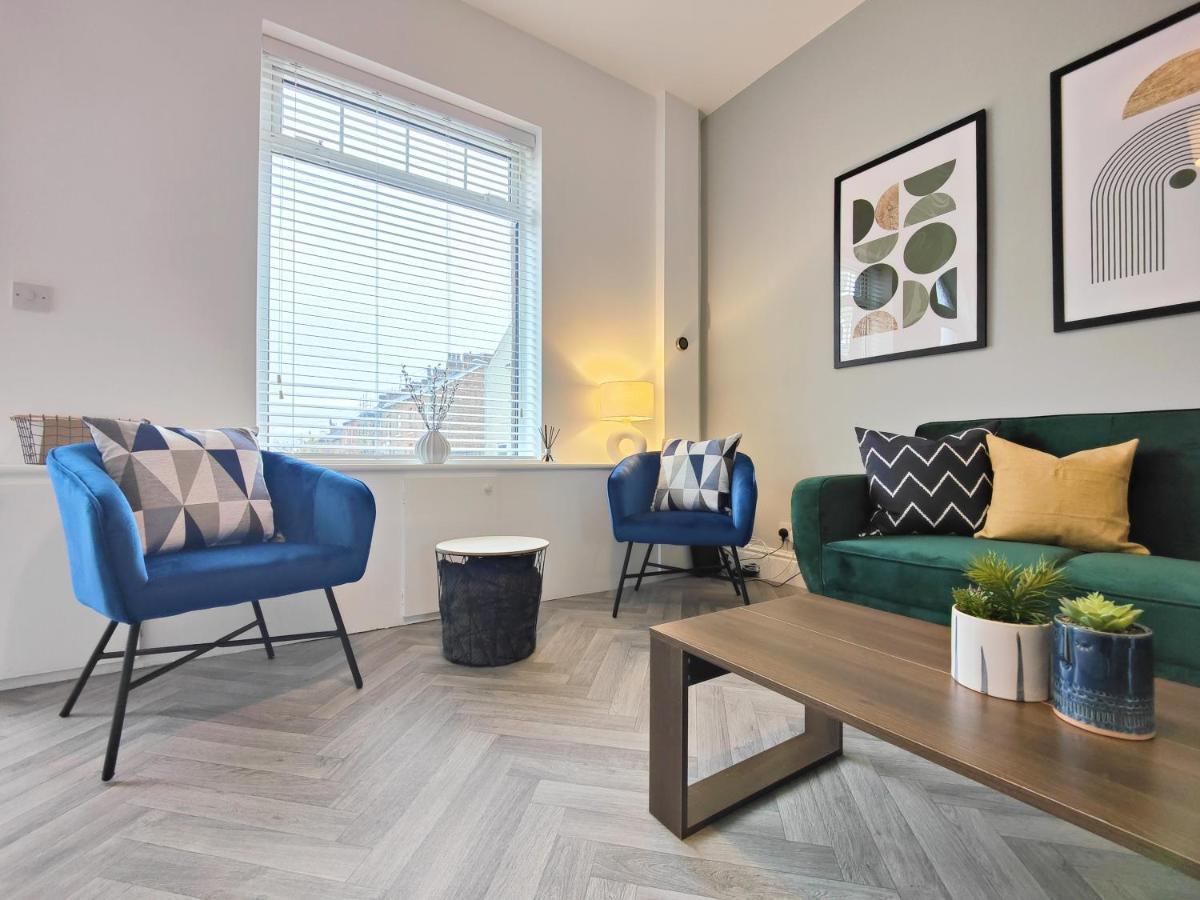 Stott House - Bright Spacious Townhouse 15 Minutes To Central With Free Parking * Manchester