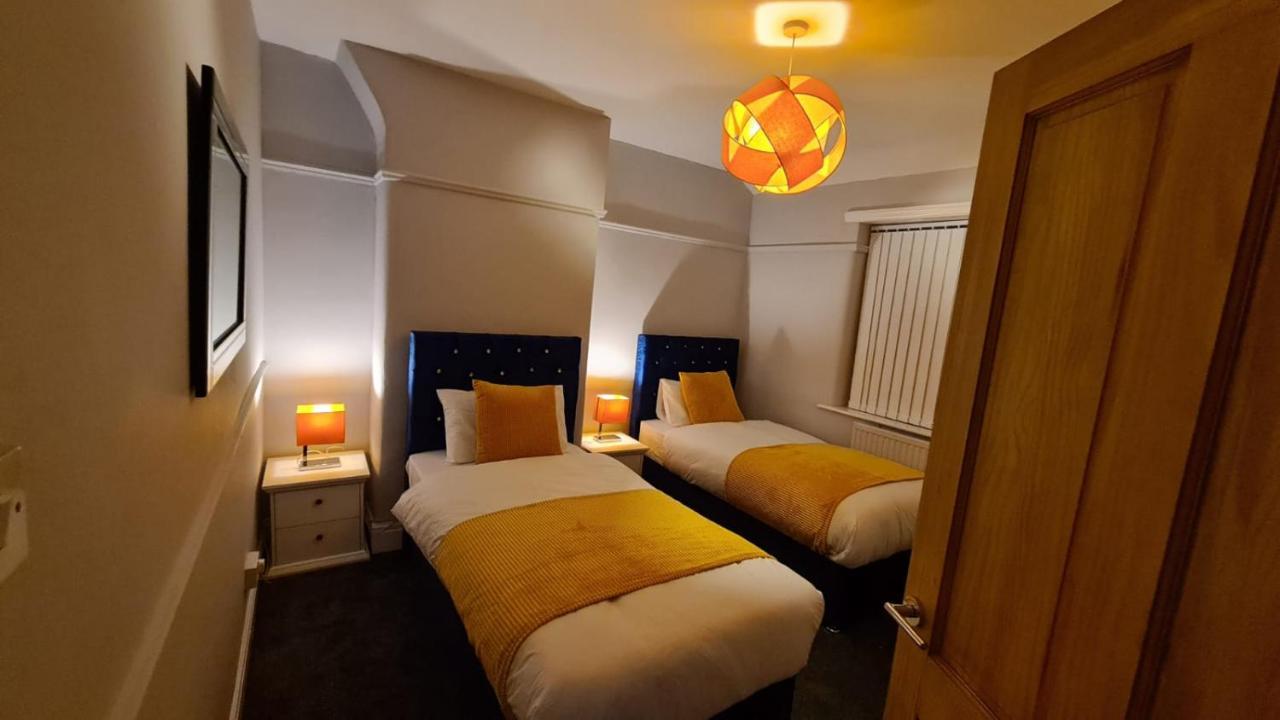 Stunning Home. Free Parking. Manchester