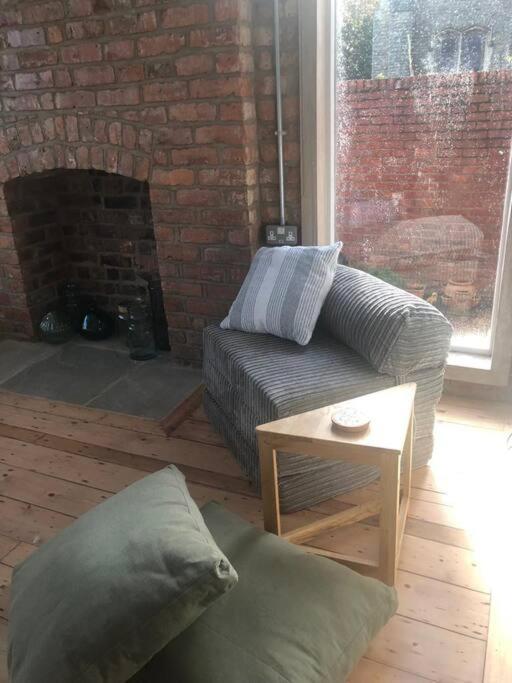 3 Bath Contemporary Victorian Near Attractions * Manchester
