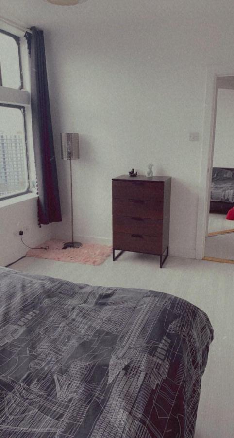 Apartment Stunning Two Bedroom Apartment, Amazing Views *