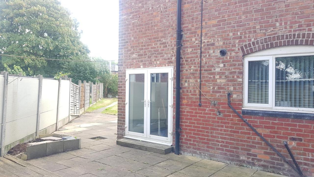 Bed & Breakfast Single Bedroom In Withington M20 1 Single Bed, Rm4 *