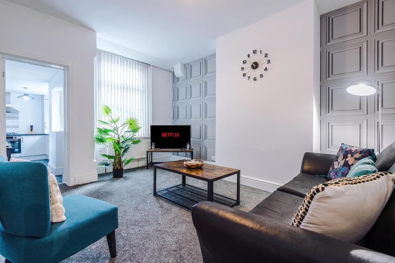 Three Bedroom With Free Parking