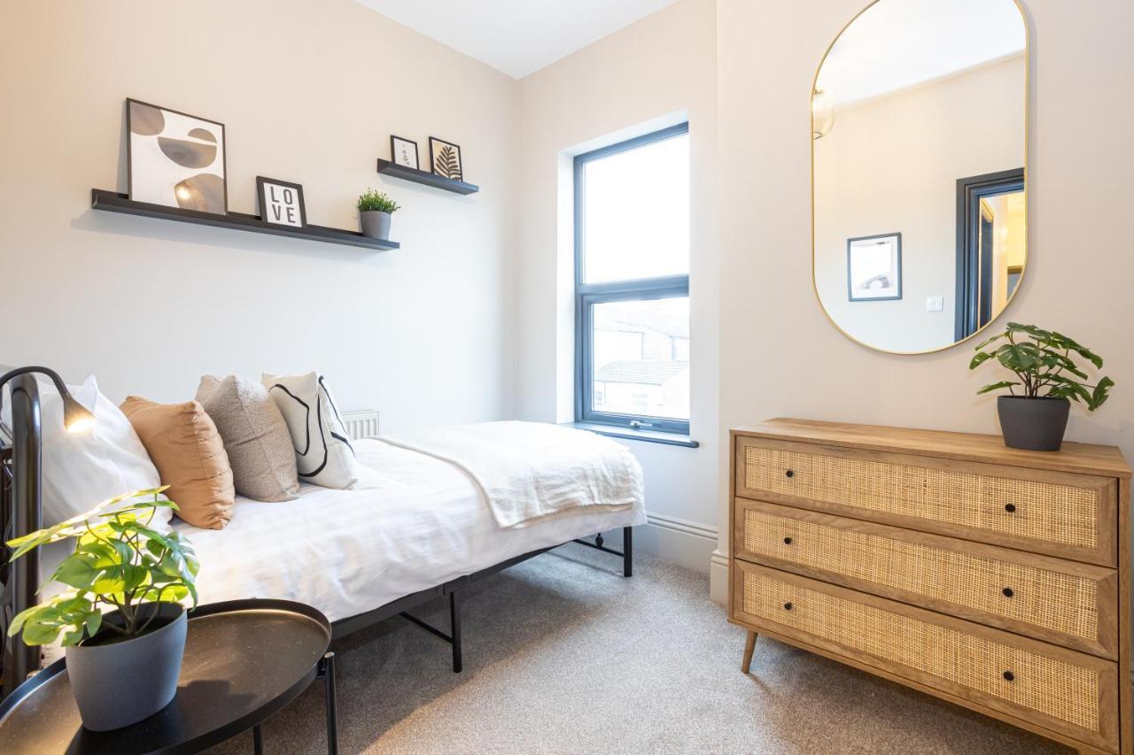 Stunning Scandi 3 Bed House In Manchester-parking * Manchester