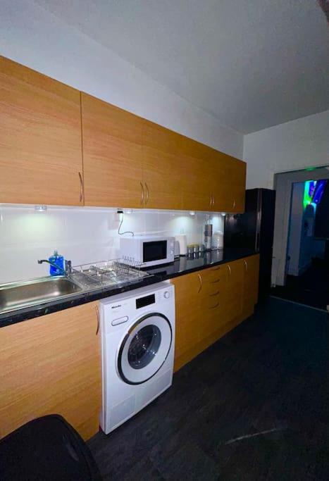 In Levenshulme, Appartement