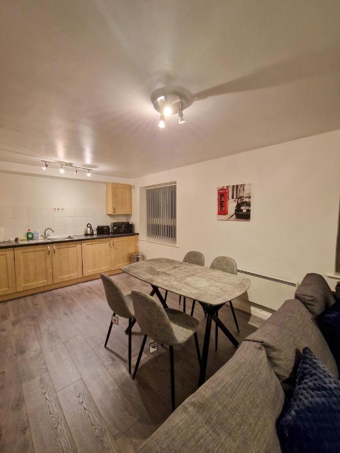 Appartement Spacious For And Contractor Groups In Salford - Private Parking - By Nmb Serviced Manchester